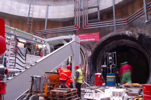 Vypich mounting shaft - view of the support frame