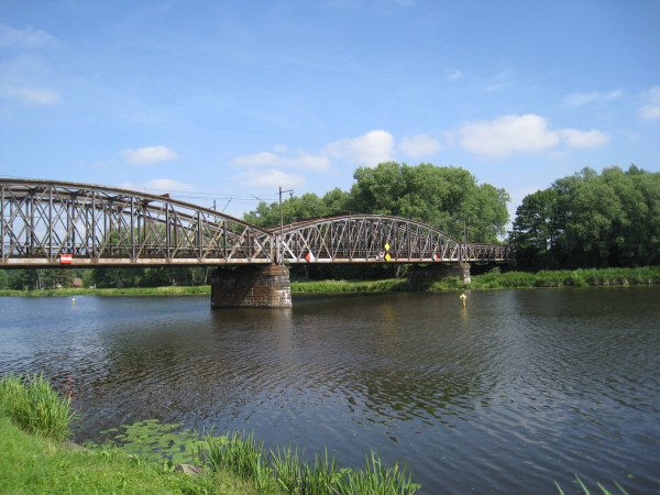 Bridge over Labe River at km 6,330 in Čelákovice