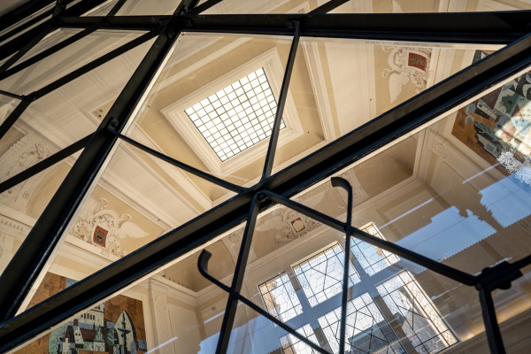 View from the 1st platform to the lantern of the central departure hall