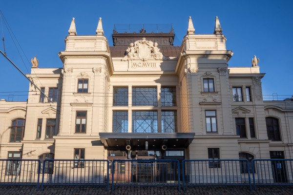 Overall view of the facade from Nadražní street