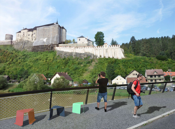 Schematic visualization of bridge widening with space for taking pictures