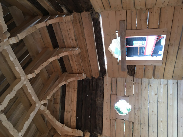 Realization - use of original components of timbering