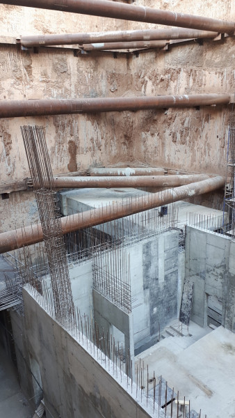 Vestibule construction