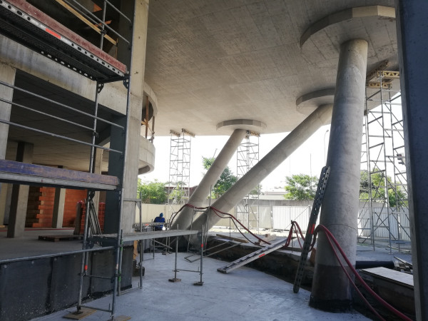 Inclined columns - view from outside buliding parking