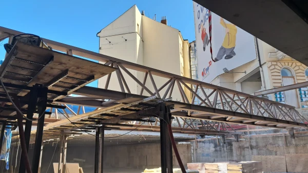 Steel spacer items of underground walls after dismantling the beams